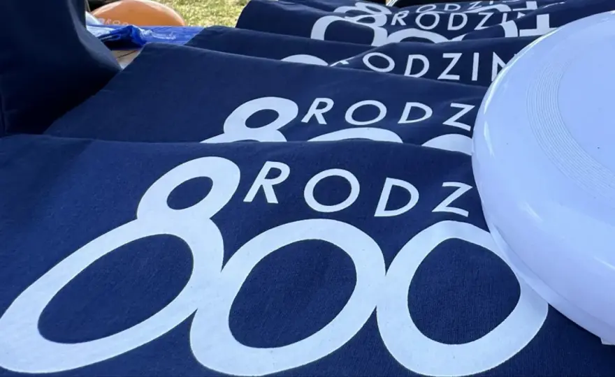 800 plus do jakiego wieku? - Sprawdź zasady i terminy na 2026 rok